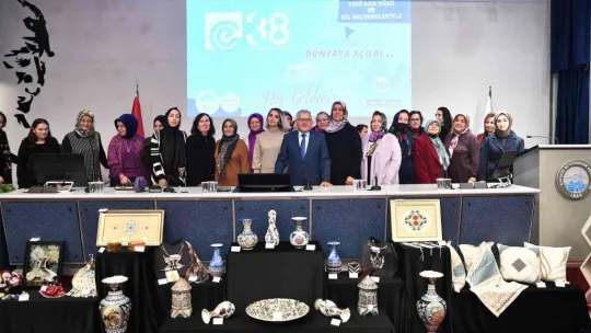 Başkan Büyükkılıç, e-38'in ihracat modunu tanıttı