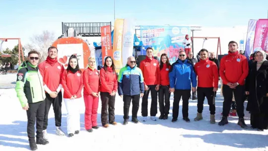 Başkan Büyükkılıç, Erciyes'teki muhteşem Kış Festivaline katıldı