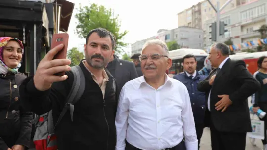 Başkan Büyükkılıç, esnaf ve vatandaşlarla buluştu