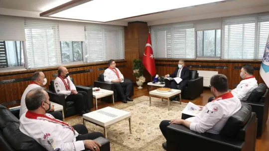 Başkan Büyükkılıç gastronomi şehrinin ustaları ile buluştu