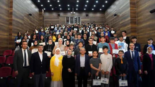 Başkan Büyükkılıç, Gençlik Projesi'nde öğrencilerle buluştu