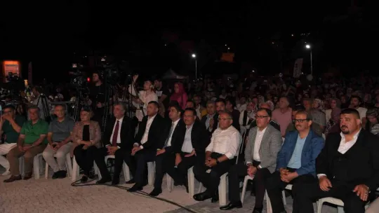 Başkan Büyükkılıç, Hacılar'da Birlik ve Beraberlik Gecesi'ne Katıldı