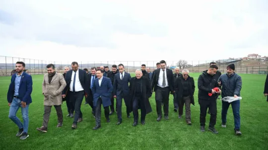 Başkan Büyükkılıç İle Vali Çiçek'ten Sarıoğlan'a 'yatırım' çıkarması
