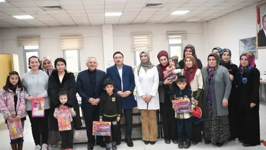 Başkan Büyükkılıç İle Vali Çiçek'ten Sarıoğlan'a 'yatırım' çıkarması
