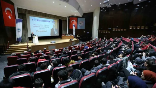 İslam Tarihçisi M.Asım Köksal'ın hatırası yadedildi