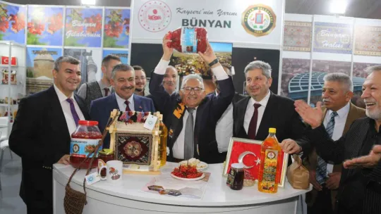 Başkan Büyükkılıç, İstanbul'da Kayserililerle Buluştu