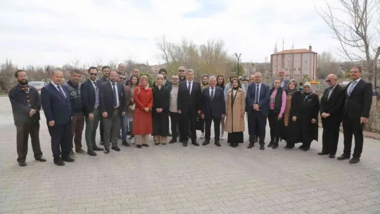 Başkan Büyükkılıç Kariyer Günleri'ne Bünyan'da devam etti