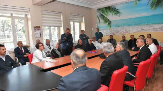 Başkan Büyükkılıç, Kariyer Günleri'nde öğrencilerle buluştu