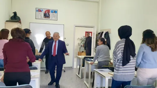 Başkan Büyükkılıç, KAYMEK Akademi'yi ziyaret etti