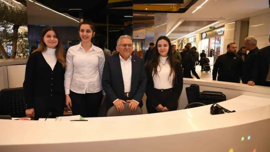 Başkan Büyükkılıç, Kayseri'yi sporun merkezi yapmaya devam ediyor