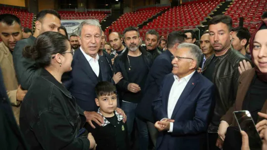 Başkan Büyükkılıç, memurlarla bir araya geldi