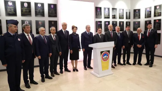 Başkan Büyükkılıç, Milli Savunma Komisyonu Heyeti'ne eşlik etti