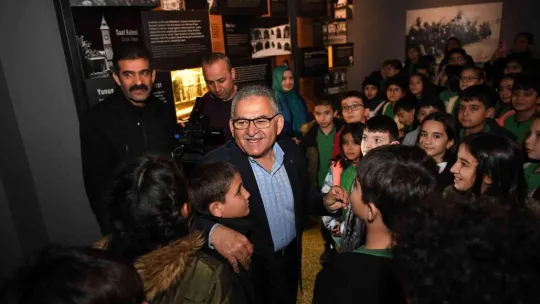 Başkan Büyükkılıç Minik Öğrencilere Milli Mücadele Müzesi'ni Anlattı