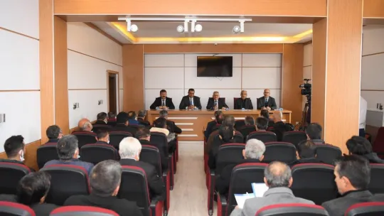 Başkan Büyükkılıç muhtarlar toplantısına Sarıoğlan ile devam etti