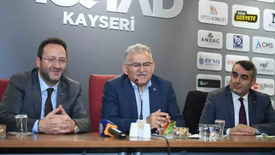 Başkan Büyükkılıç, MÜSİAD'da iş insanları ile buluştu