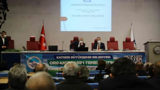Başkan Büyükkılıç Organik Tarım Temel Eğitim Programı açılışına katıldı