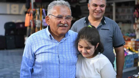 Başkan Büyükkılıç, Özel Öğrenci Zeynep'in Misafiri Oldu