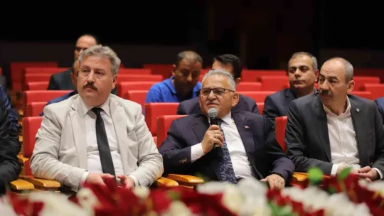 Başkan Büyükkılıç'tan 'çarşı cephe ve zemin düzenlemesi' için istişare toplantısı