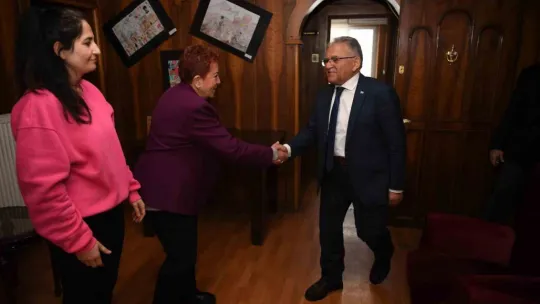 Başkan Büyükkılıç'tan Atatüürkçü Düşnce Derneği'ne ziyaret