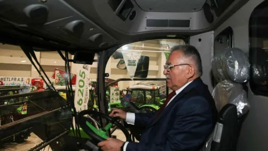 Başkan Büyükkılıç'tan aspir ve yem bitkileri tohumu müjdesi