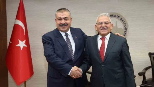 Başkan Büyükkılıç'tan çiftçilere: 'Birlikte daha güzel çalışmalar yapacağız'