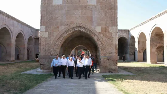 Dünyanın ilgisini çekecek 'turizm' yatırımları