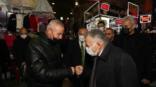 Başkan Büyükkılıç'tan esnaf ziyaretleri