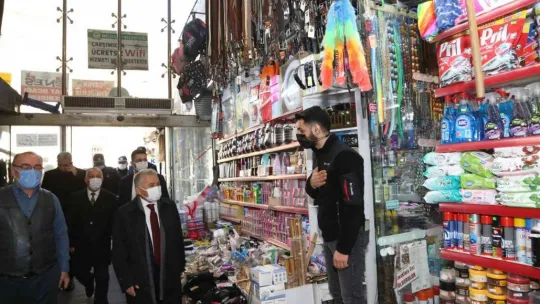 Başkan Büyükkılıç'tan esnaf ziyaretleri