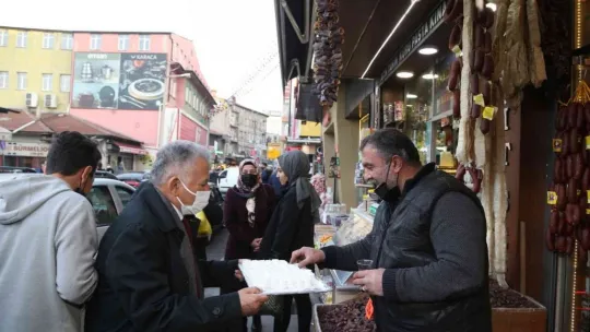 Başkan Büyükkılıç'tan esnaf ziyaretleri