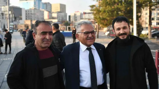 Başkan Büyükkılıç Medrese esnafını ziyaret etti