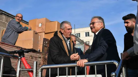 Başkan Büyükkılıç Medrese esnafını ziyaret etti