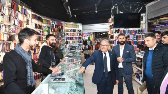 Başkan Büyükkılıç Medrese esnafını ziyaret etti