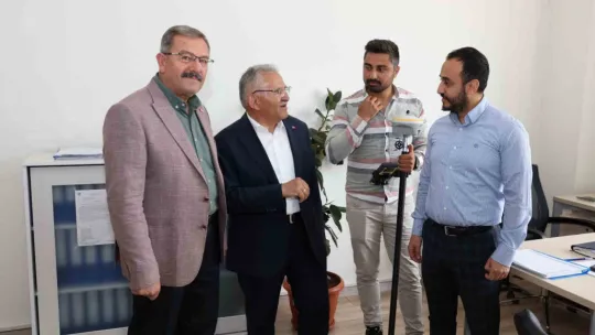 Başkan Büyükkılıç'tan Göksun ve Elbistan'a ziyaret
