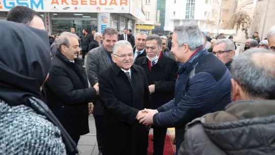 Başkan Büyükkılıç'tan haftanın son iş gününde esnaf ziyareti