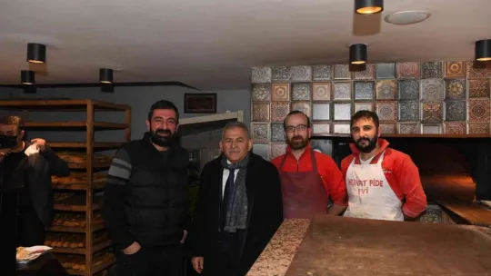 Başkan Büyükkılıç'tan Hunat esnafına ziyaret