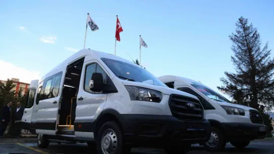İlçelere Ulaşım için 238 yeni servis aracı alınıyor