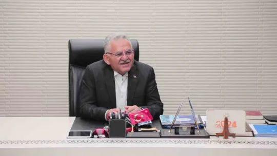 Başkan Büyükkılıç'tan Kayseri için kurmayları ile gece mesaisi