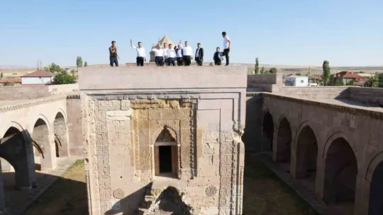 Başkan Büyükkılıç'tan Kayseri'ye davet
