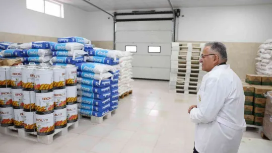 Başkan Büyükkılıç'tan Kent Ekmek Fabrikası'nda İnceleme