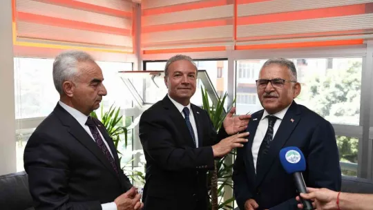 Başkan Büyükkılıç'tan Kızılay'a ziyaret