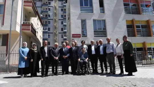 Başkan Büyükkılıç'tan Kızılay'a ziyaret