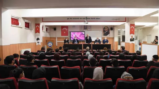Başkan Büyükkılıç'tan lise öğrencilerine 'Çanakkale' jesti