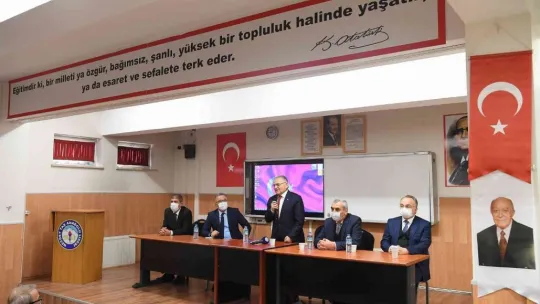 Başkan Büyükkılıç'tan lise öğrencilerine 'Çanakkale' jesti