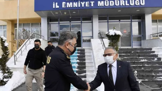 Başkan Büyükkılıç'tan Milli Eğitim ve Emniyet'e ziyaret