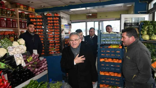 Başkan Büyükkılıç'tan Mithatpaşa ve Yeşil Mahallede Esnaf Ziyareti