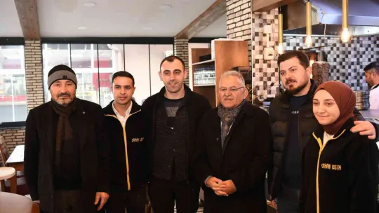 Başkan Büyükkılıç'tan Mithatpaşa ve Yeşil Mahallede Esnaf Ziyareti