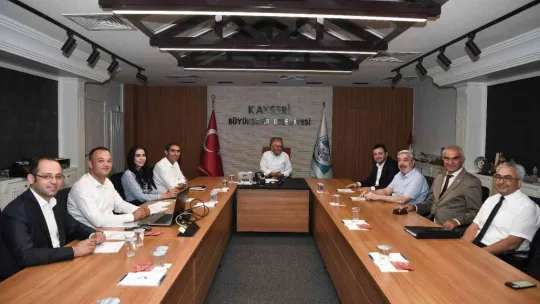 Başkan Büyükkılıç'tan OSB başkanlarıyla katı atık ve çevre konulu istişare toplantısı