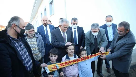 Palas'a 6 ayrı müjde
