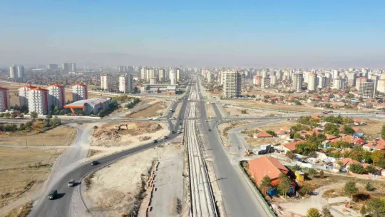 Başkan Büyükkılıç'tan raylı sistem hattı çalışmalarına yakın markaj
