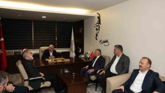 Başkan Büyükkılıç'tan STK ziyaretleri